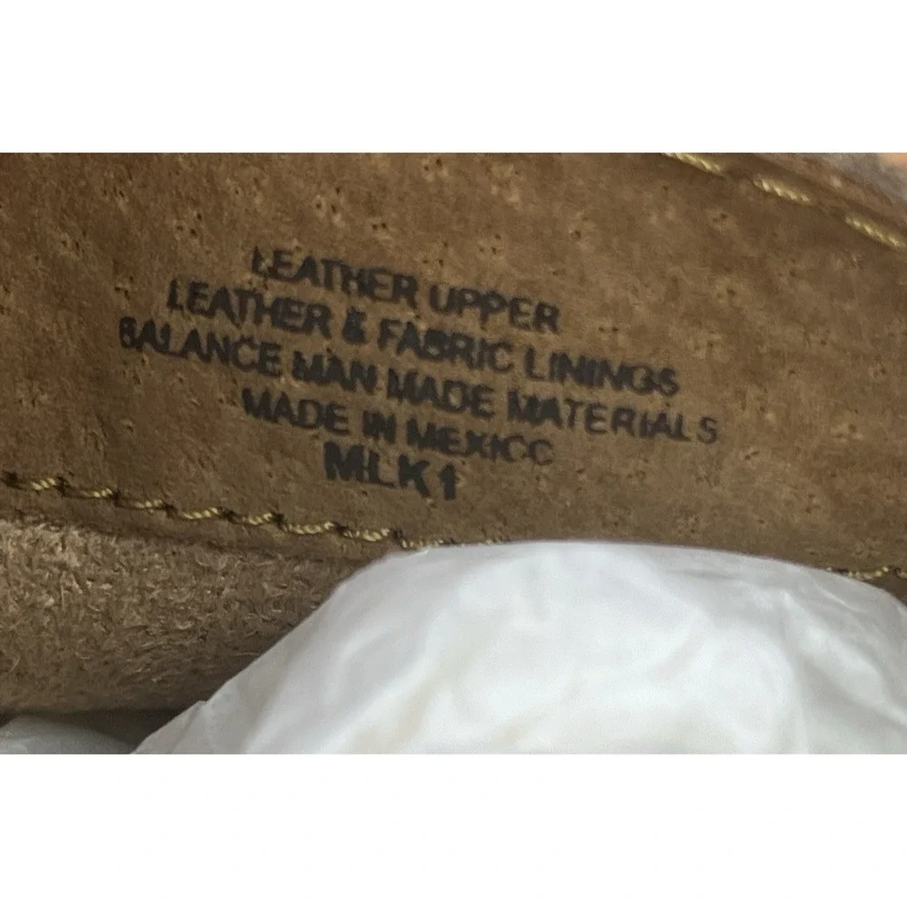 Born Temple II Suede Leather Women's Ankle Boots, Distressed Brown Size 11 NEW